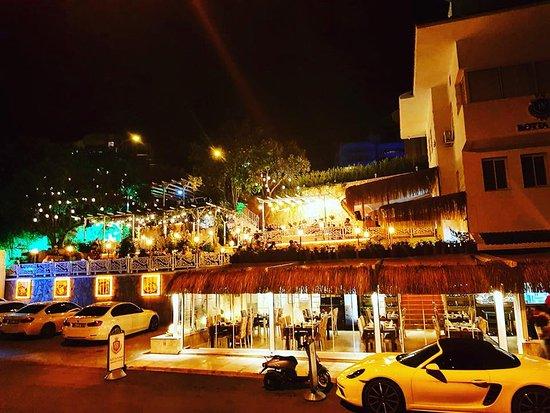 Rotta Vino Restaurant